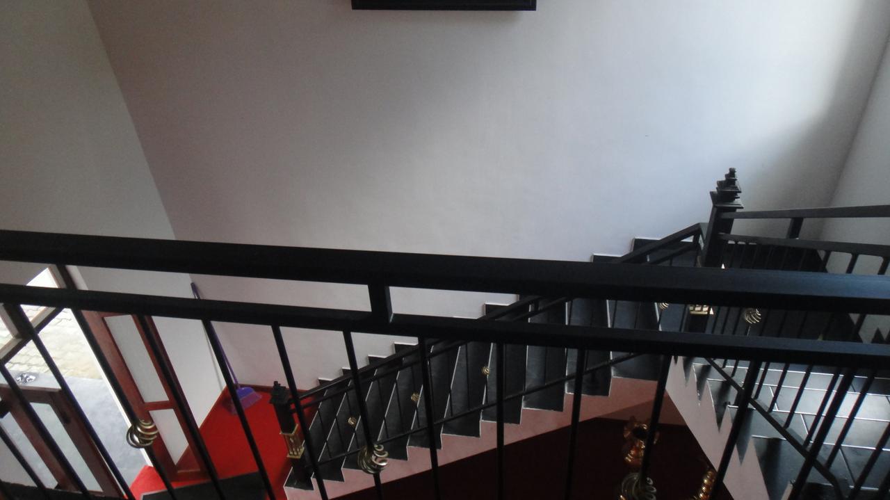 The Kingston Hotel Kiribathgoda Extérieur photo